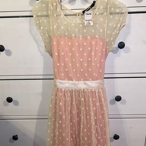 Polka dot sweetheart dress